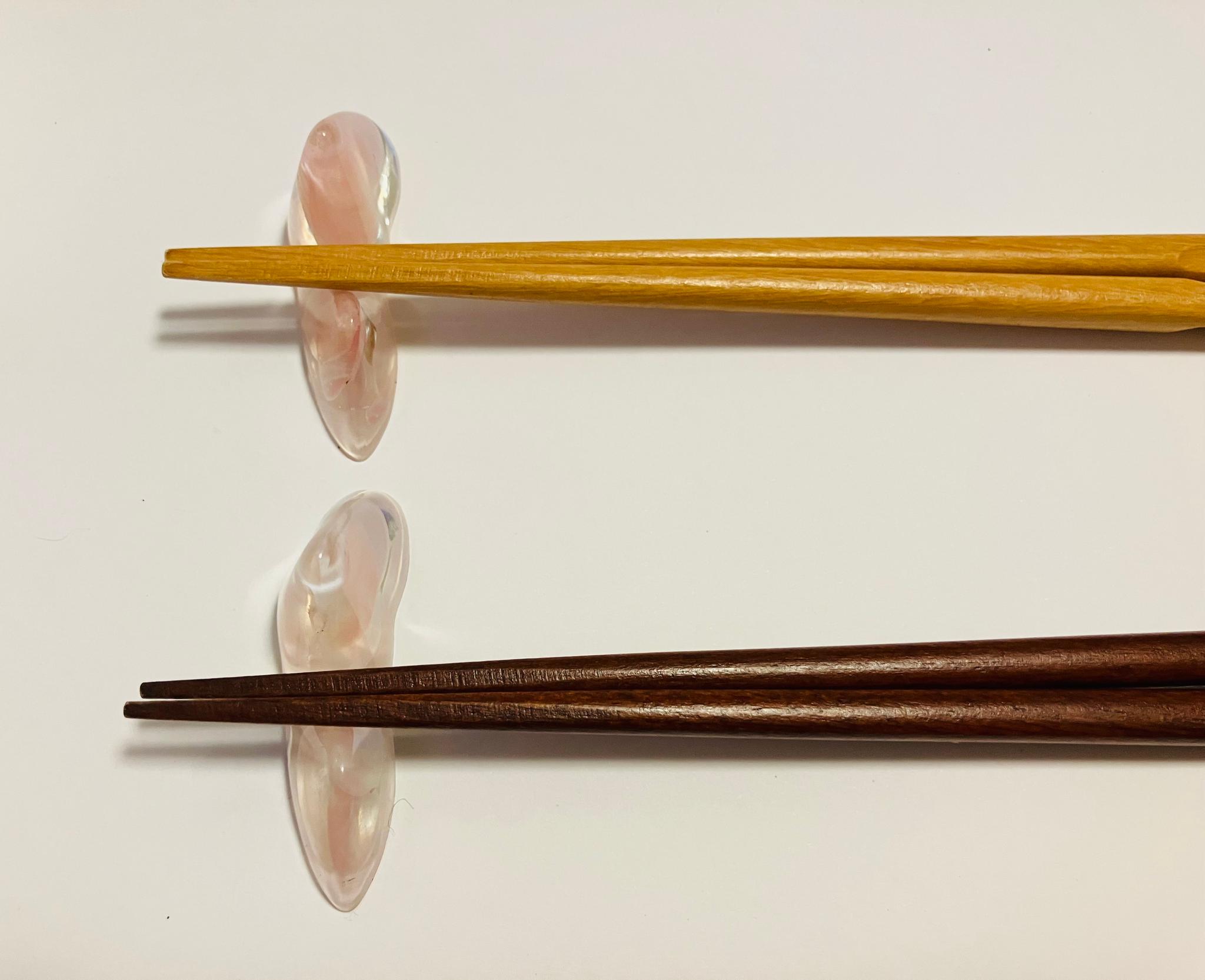 山の箸置き ペア(桜貝の春) | 3枚目